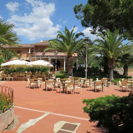 度假居 Mirto Marino-2 By Interhome *